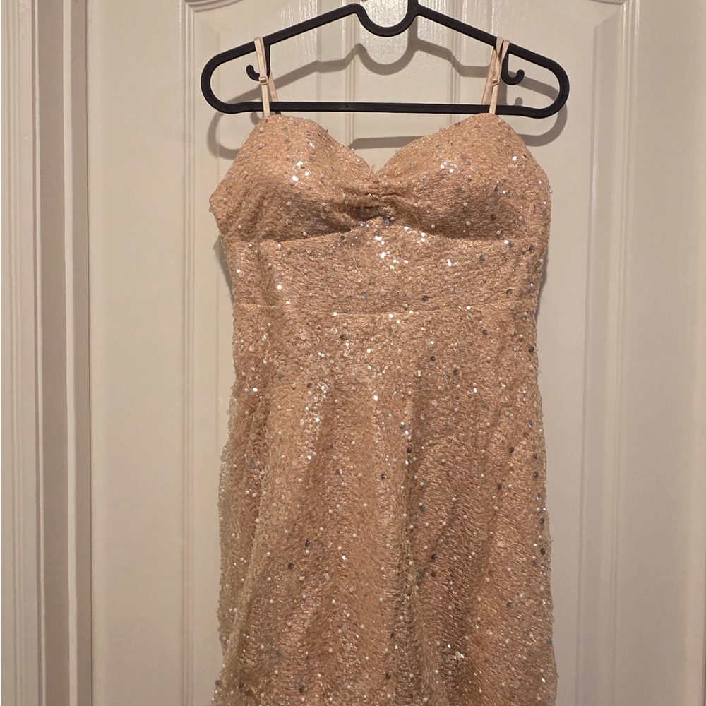 Emerald Sundae Elegant Peach Dress